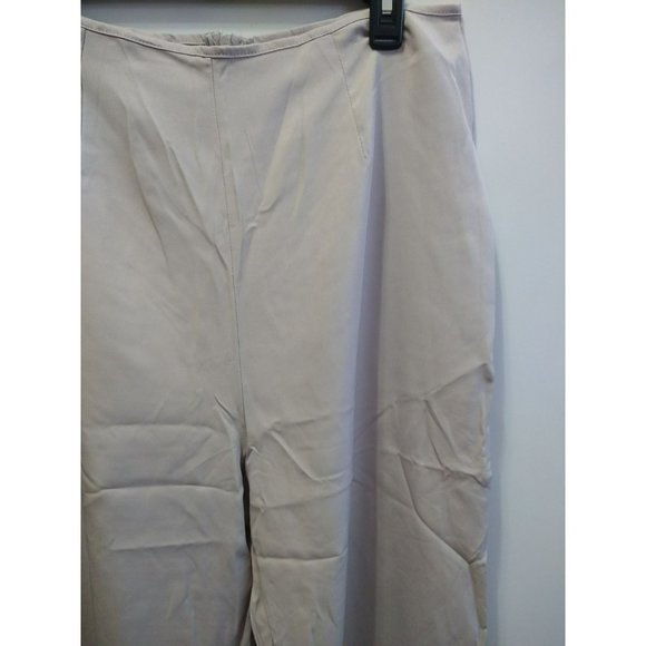 2pc wedding guest set dress pants and top size Large (top for B or C cup). - Picture 6 of 10